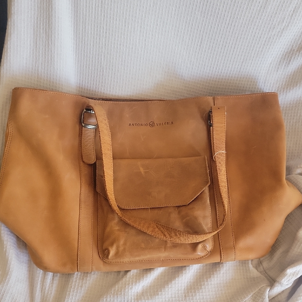 Tan Leather Shoulder Bag